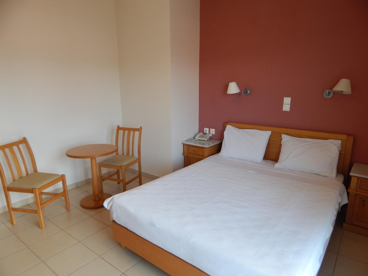 Hotel Lykeon Мегалополис Екстериор снимка